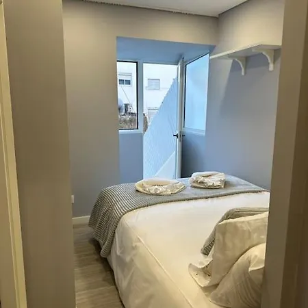 Duplex Com Jacuzzi Em Olival Basto 리스본