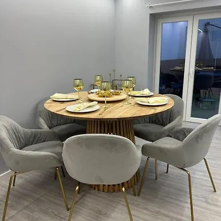 Апартаменты Duplex Com Jacuzzi Em Olival Basto