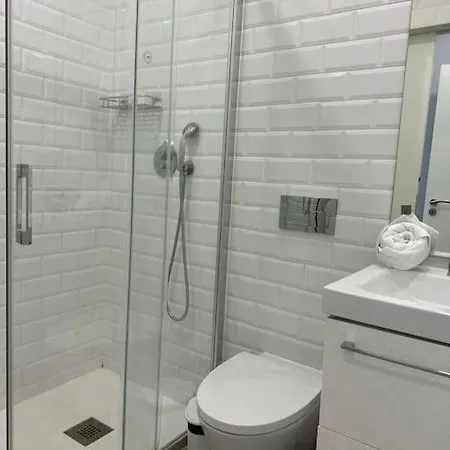 Duplex Com Jacuzzi Em Olival Basto