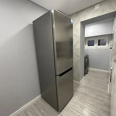 Duplex Com Jacuzzi Em Olival Basto Апартаменты Лиссабон