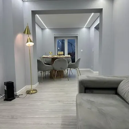 Апартаменты Duplex Com Jacuzzi Em Olival Basto