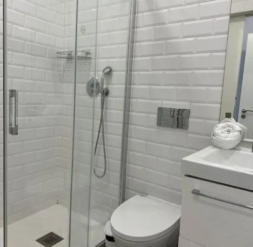Duplex Com Jacuzzi Em Olival Basto