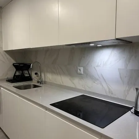 Duplex Com Jacuzzi Em Olival Basto Apartamento
